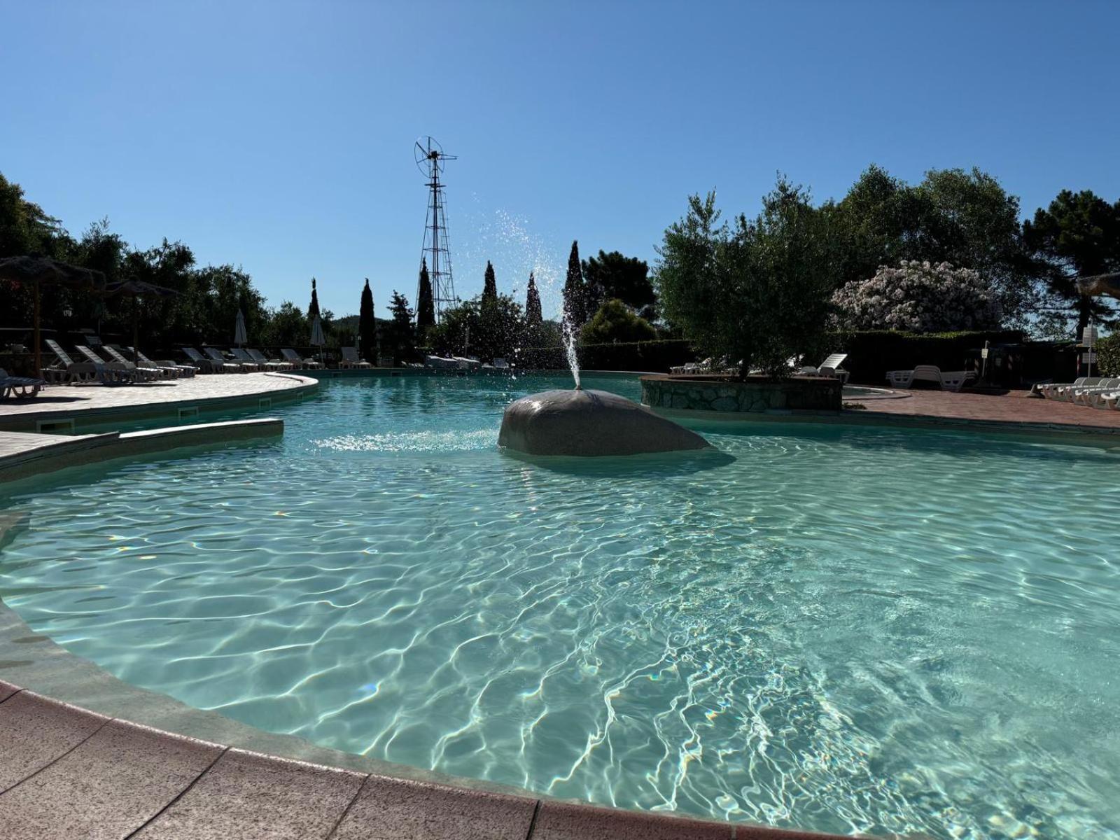 Il Doccino Villa Riparbella Luaran gambar